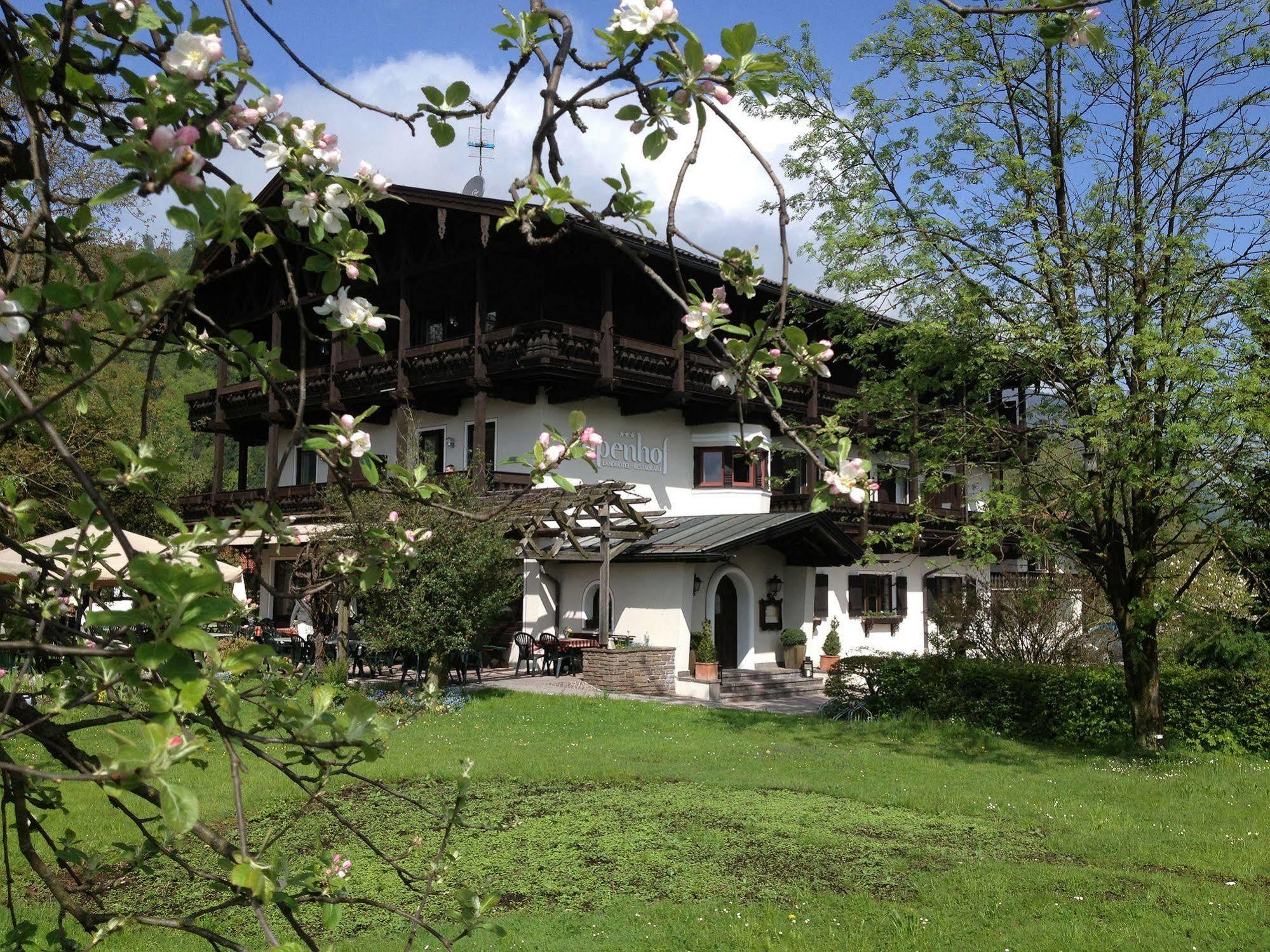 Alpenhof Landhotel Restaurant Όμπερντορφ Εξωτερικό φωτογραφία